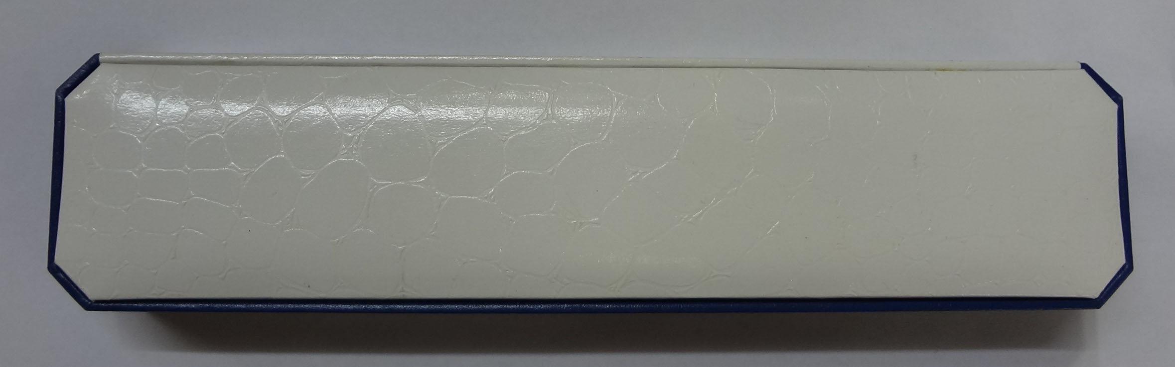 JB005